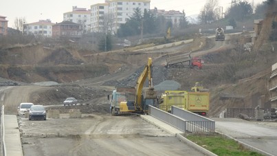 Bu yol 60 yıldır bitmedi