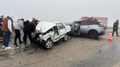Yol ayrımında çarpıştılar: 1 ölü