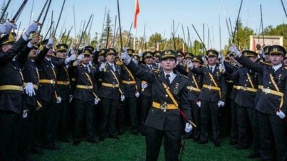 İhraç edilen teğmenlerin avukatından anket iddiası