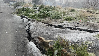 Gaziosmanpaşa'da toprak kayması: Binalar tahliye edildi