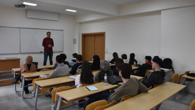 Akademisyen 19 yılda 103 ülkede 200 şehri gezdi