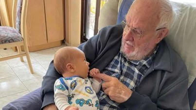 İki milyon bebeği ölmekten kurtarmıştı: 'Altın Kollu Adam' öldü