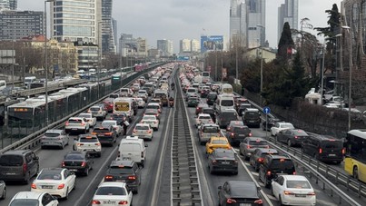İstanbul'da trafik yoğunluğu yüzde 83'ü gördü