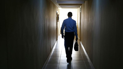 Hırsızlığı haber vermedi, tazminatsız işten atıldı