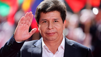 Eski cumhurbaşkanına 11,5 yıl hapis cezası