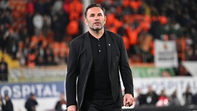Okan Buruk'tan şampiyonluk kutlaması mesajı: 'İnşallah orada yaparız!'