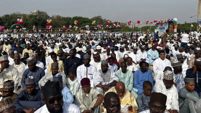 Nijerya'da bayram namazı sonrası çıkan izdihamda 2 çocuk öldü