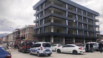 İnşaatta şüpheli ölüm: İple asılı bulundu