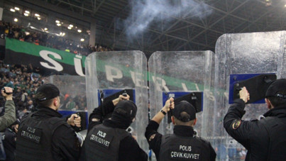 Derbide yangın söndürme tüpü kullananlara ömür boyu men!