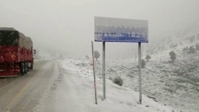 Antalya'da nisan ayında kar sürprizi: 2 saat sürdü