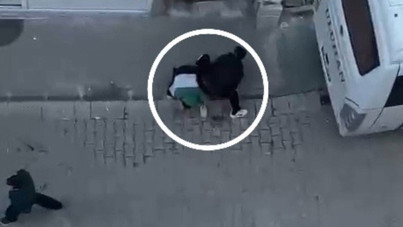 Elinde torpil patlayan çocuk ağır yaralandı