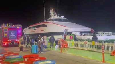 Deniz otobüsünde yangın! Korku dolu anlar kamerada