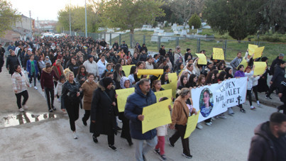 Bıçaklanarak öldürülen Gülden'in babası: Acımız büyük, adalete güveniyoruz