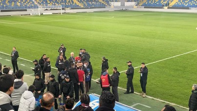 Fıratcan Üzüm'den basın sorumlusuna küfür