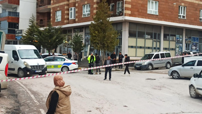 Temel kazısı sırasında doğalgaz boru hattı delindi