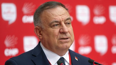 CHP'li Zeybek'ten sert ifadeler: Arsızca salyalarınızı saçıyorsunuz