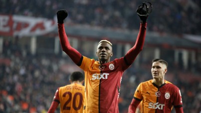 Osimhen için dev teklif: Resmen servet ödeyecekler