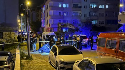 Boşanma aşamasındaki eşini sokak ortasında öldürdü