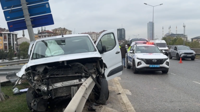 Bariyerlere ok gibi saplandı