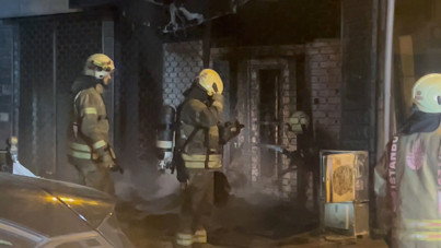 Bayrampaşa'da doğal gaz paniği: İş yeri yandı