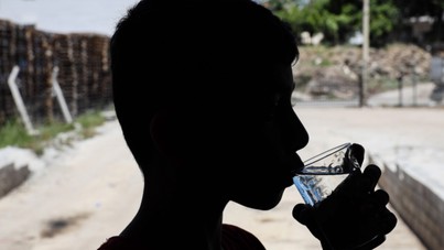 Bir bardak suyun fiyatı 1 lirayı aştı
