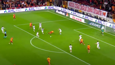 Galatasaray-Samsunspor maçındaki tartışmalı pozisyonun VAR kaydı açıklandı