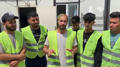 Deprem bölgesinde TOKİ işçileri iş bıraktı