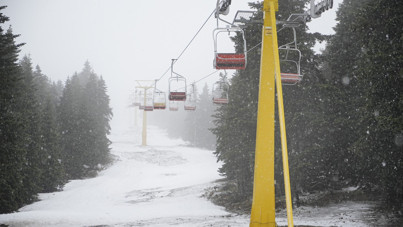 Mayıs ayında Uludağ'da kar sürprizi