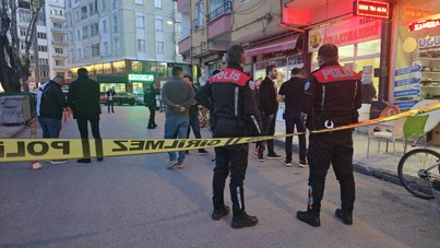 Kavga sırasında silahlıyla kendini vurdu