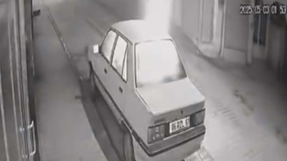 Konya'da bir kişi 4 otomobili yaktı