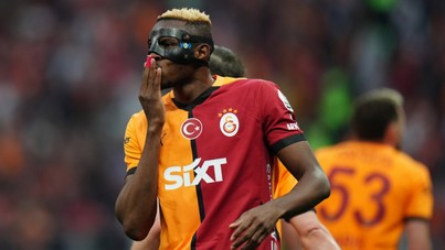 Galatasaraylılar süper yıldızı ablukaya aldı: Osimhen çılgınlığı