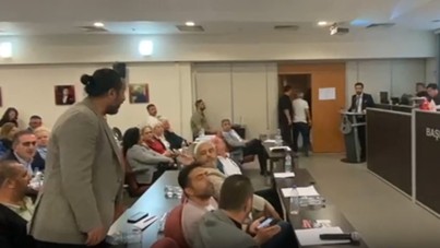 Meclis toplantısında gerginlik: Ağzını yüzünü dağıtırım