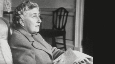 49 yıl önce ölen Agatha Christie, şimdi yazma dersi verecek