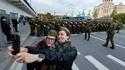 Rusya Zafer Günü'ne hazırlanıyor: Tanklar, savaş uçakları ve askerler Moskova'da