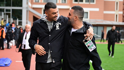 Burak Yılmaz'dan Arda Turan'a çelme!