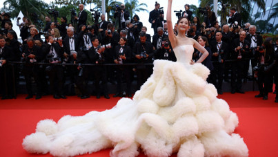 Cannes'da görkemli açılış