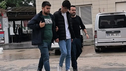 Arkadaşıyla şakalaşırken bıçaklandı