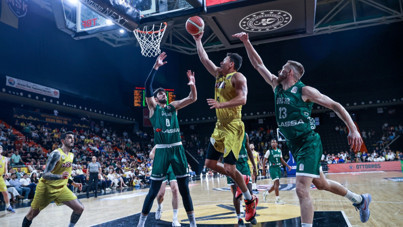 Türk basketbolunun efsane takımı Darüşşafaka küme düştü