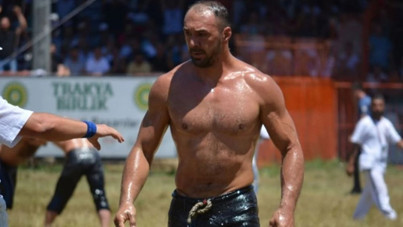 Başpehlivan Ali Gürbüz'den özür paylaşımı