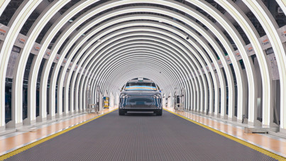 Bir zamanlar minivan üretiyordu, lüks segmentte BMW ve Mercedes’i geçti