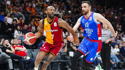 Efes, Galatasaray'ı evinde dağıttı