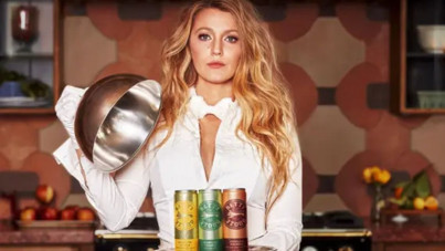 Ünlü oyuncuyu eski çalışanları suçladı: Oturacak bir sandalyemiz bile yoktu...