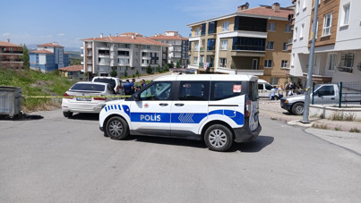 14 yaşındaki çocuk, silahla vurulmuş halde ölü bulundu