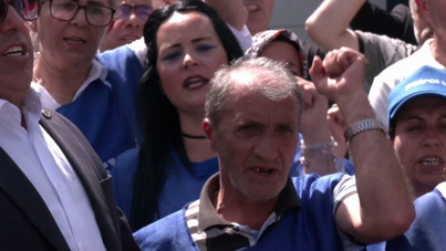 Grevdeki işçilere saldırı: 'O da bizden biri, gülerek içeri girdi'