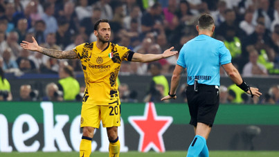 Hakan Çalhanoğlu, Türkiye tarihine geçti