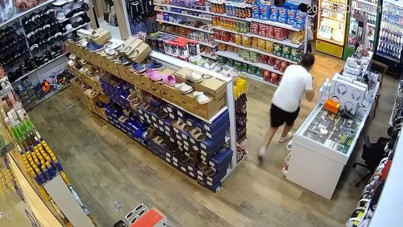 Depremdeki önceliği çay bardağı oldu