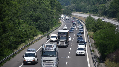 Tatilciler yola çıktı: İstanbul'dan kaçış başladı