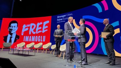 Ekrem İmamoğlu'na Avrupa Kentler Birliği'nden 'Özel Demokrasi' ödülü