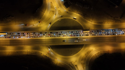 43 ilin geçiş güzergahında trafik kilit