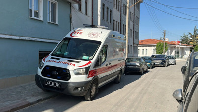 Eski belediye başkanı evinde ölü bulundu